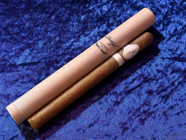 Davidoff Aniversario No. 1 Limited Edition 2023 Cigar on blue velvet background